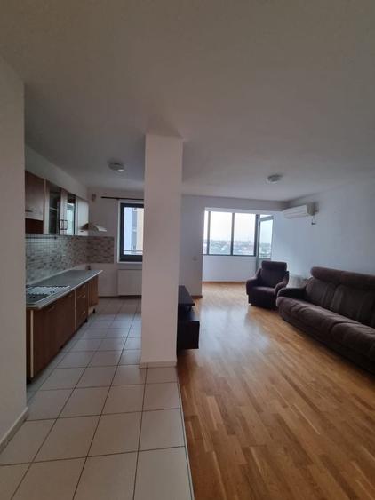 Apartament cu 2 camere semidecomandat, mobilat în Unirii