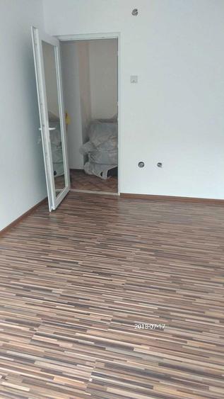 Apartament de vanzare - 6