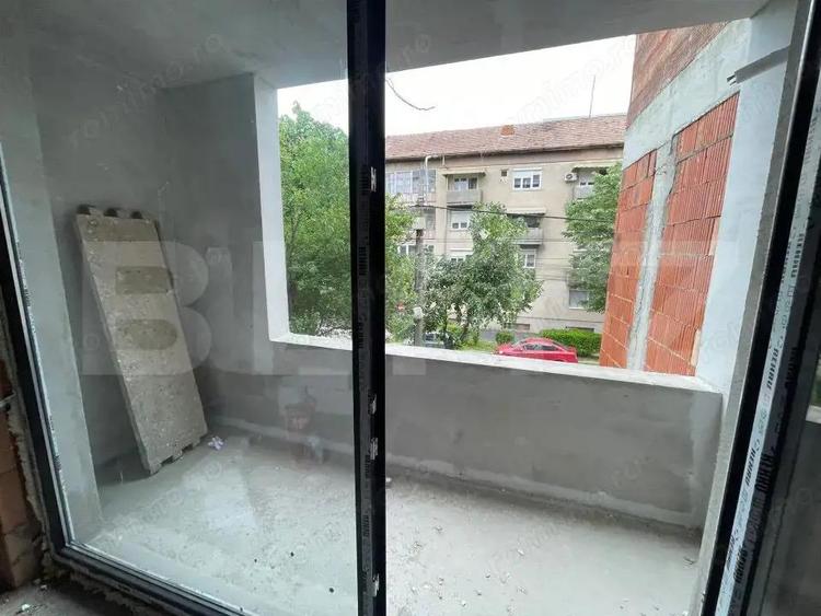 Apartament de vanzare, cu 2 camere, 73mp utili, zona Semicentrala - 1