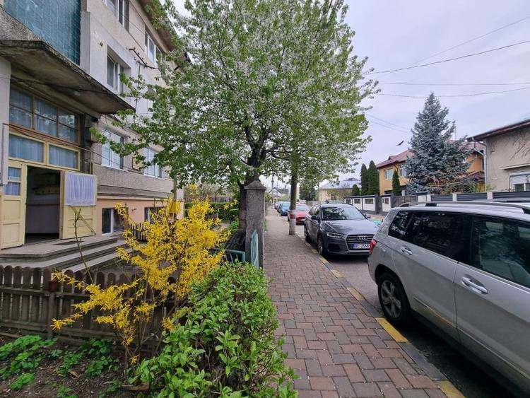 Apartament 2 camere în zonă centrală, pe Strada Vasile Alecsandri - 11