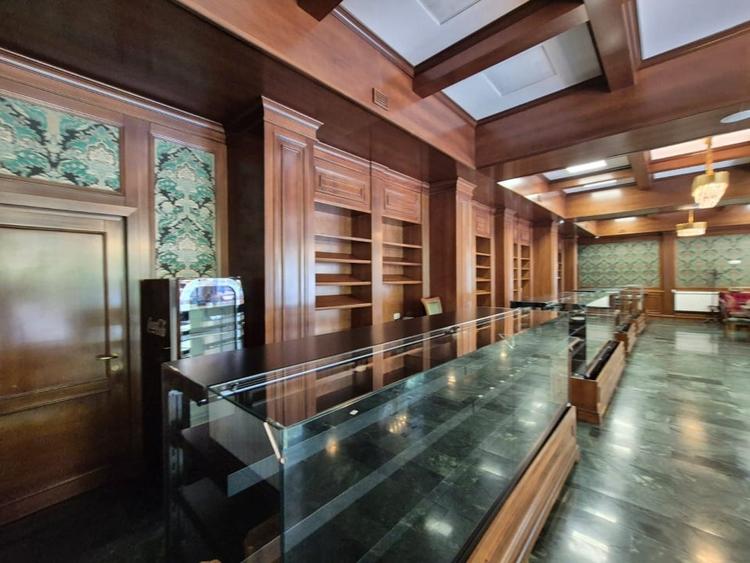 SPAȚIU COMERCIAL DE ÎNCHIRIAT - VITAN-DRISTOR - 5