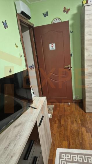 Apartament 2 camere situat in zona Dacia - 15