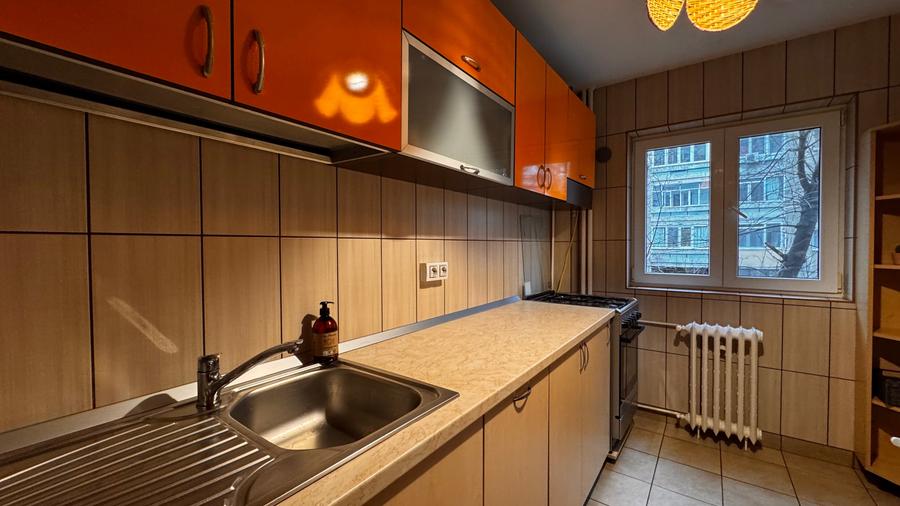 Apartament renovat aproape de parc - 13