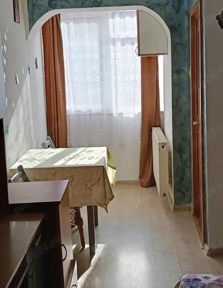 Inchiriez garsoniera Bra?ov - 7