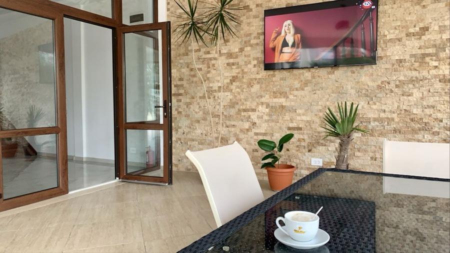 Vila Regal Mamaia - 7