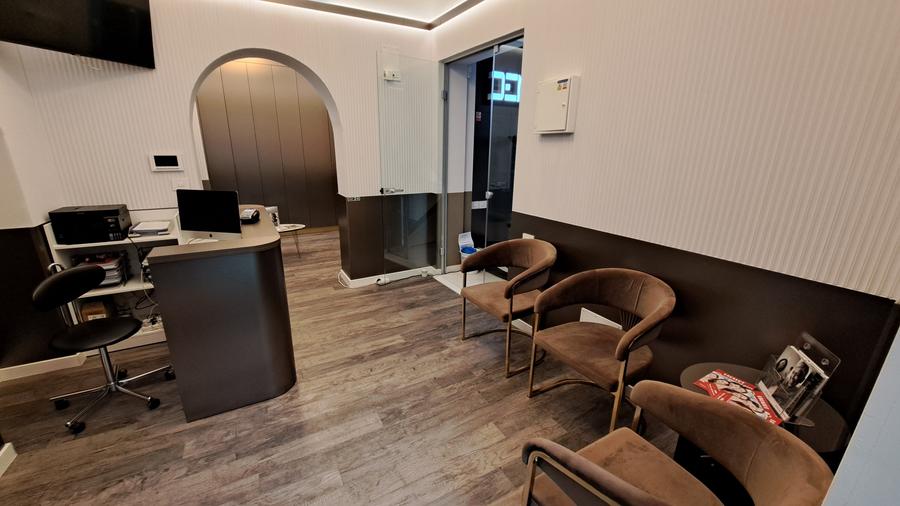 BUSINESS LA CHEIE IN VILA RENOVATA - CLINICA STOMATOLOGICA - 29