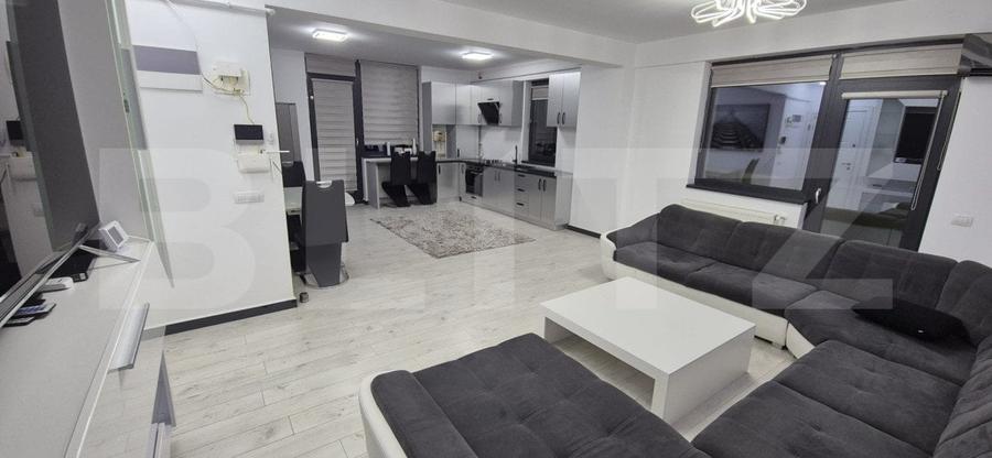 Apartament 3 camere, 79 mp, zona Bucium - 1