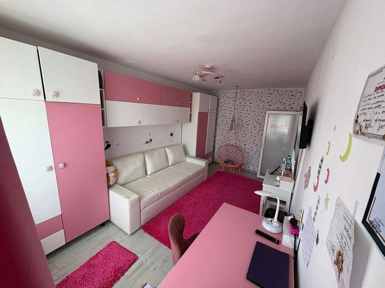 Apartament decomandat, 3 camere, Cotu mic - 5