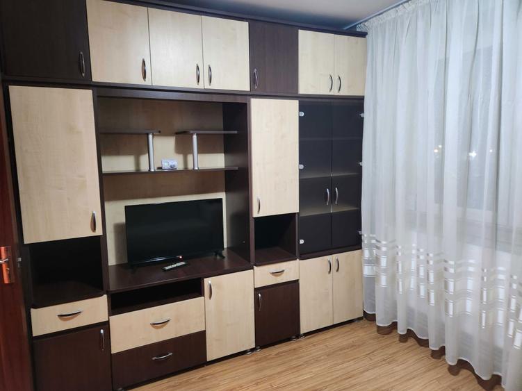 Vand apartament 1 camera, et.3 - 1