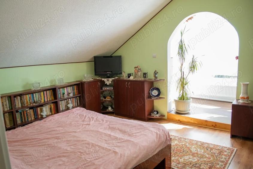 Casă cu 4 camere cu Teren 300 Mp în Mărișel