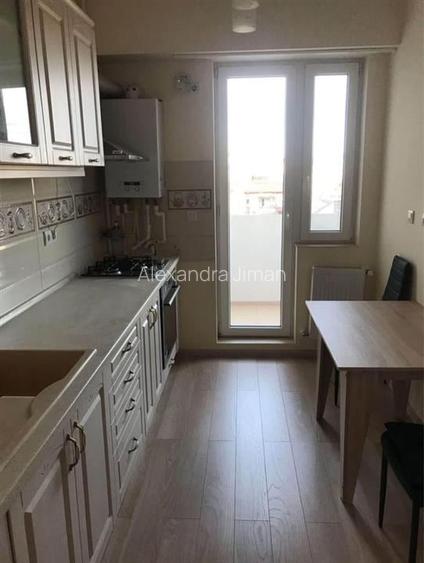 Apartament 2 camere cu balcon zona Mihai Viteazul Apartament 2 camere cu balcon zona Mihai Viteazul