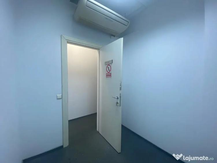 Casă cu 7 camere în Central