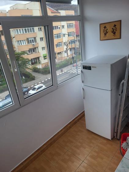 Inchiriez garsoniera - 7