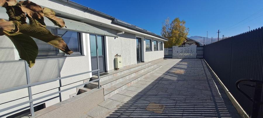 Spatiu comercial nou - 7