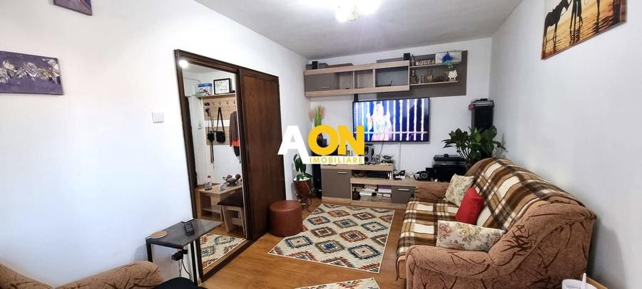 De vanzare apartament 2 camere, zona industriala - 1