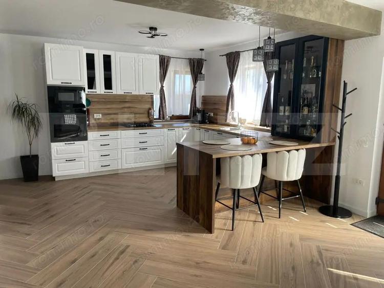 Casa cu etaj 175 MP utili cu teren generos intravilan de 4101 MP - 5