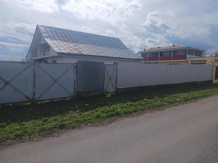 vand casa neterminta in Sascut - 2