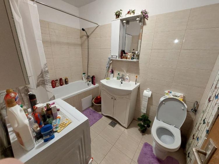 Apartament 3 camere + parcare - Strada Florilor - 9