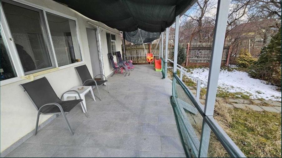 Casă de închiriat - 900 euro - 4