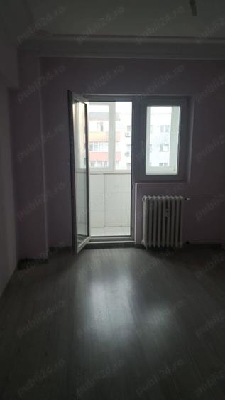 Inchiriez ap 4 camere Mosilor - 1