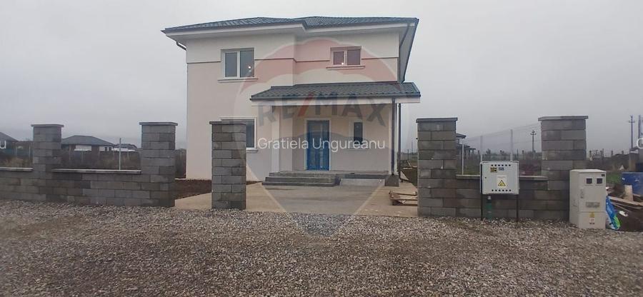 Casa individuala 5 camere de vanzare in Crevedia-Buftea
