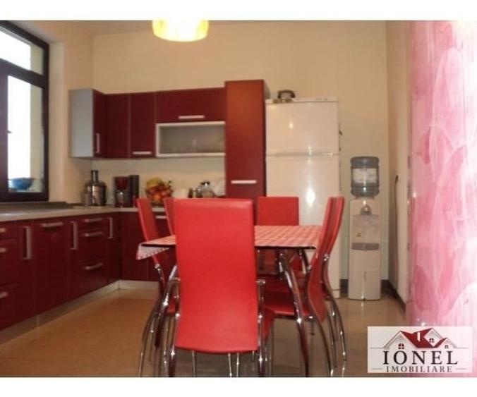 Vila de vanzare in Alba Iulia -2650 mp teren - 5