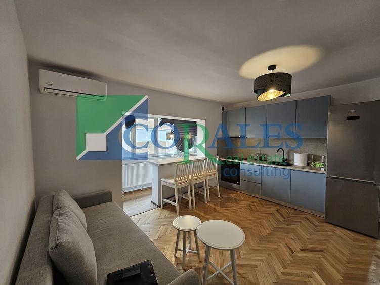 Disponil Imediat Amenajat modern. Vedere la Parcul Copiilor - 1