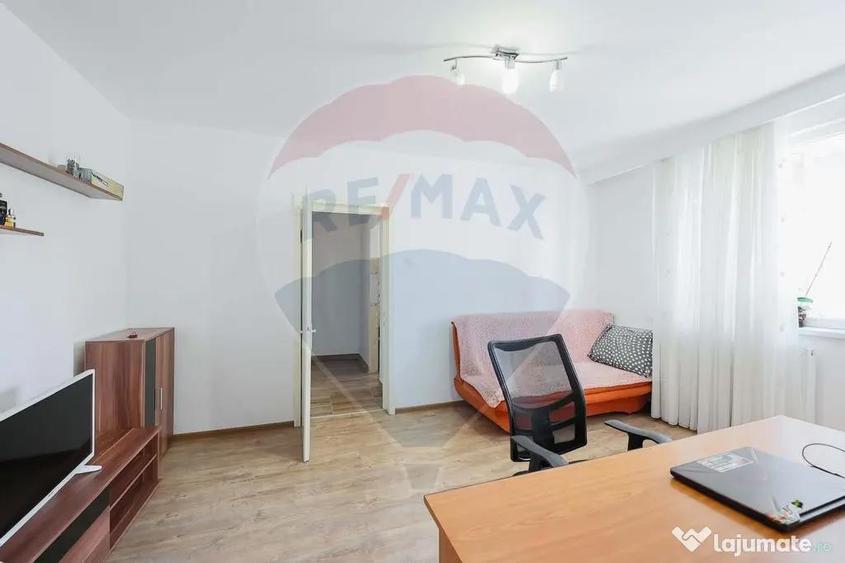 Apartament 2 camere de vanzare, zona Decebal, Oradea - 1