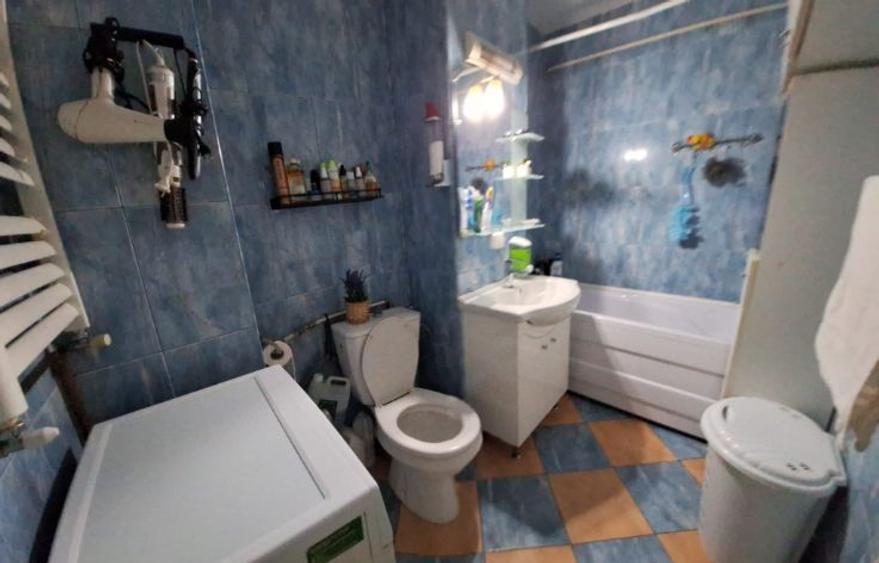 Vand apartament 2 camere - 8