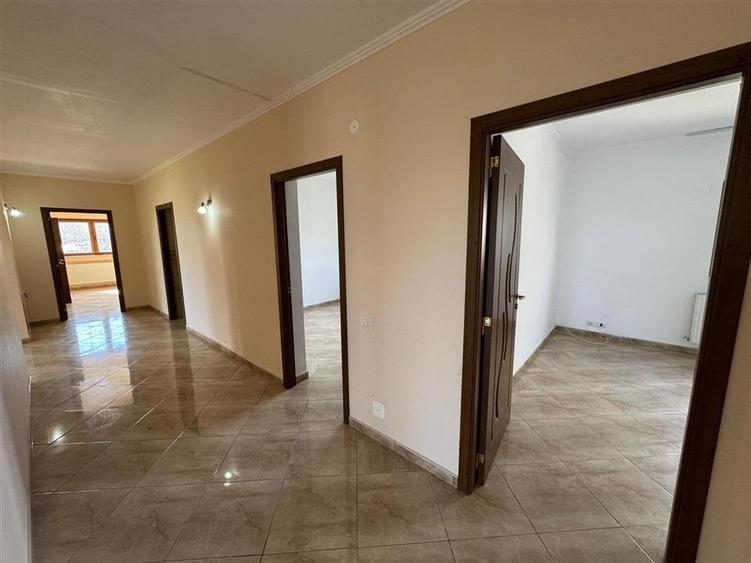 Casa noua de vanzare in Vulturu - Hângulesti 89.000 Euro - 23