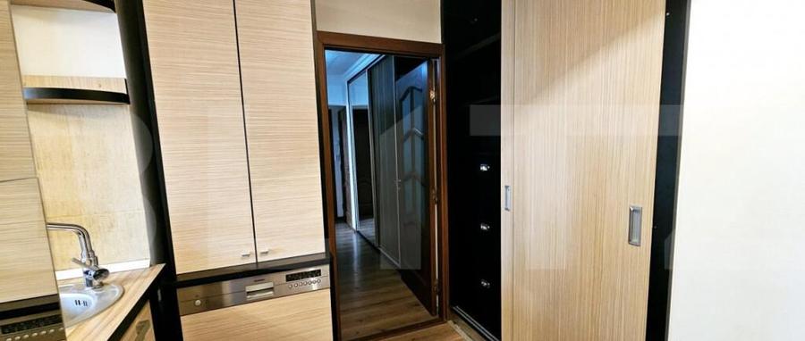 Apartament cu 3 camere, parter -Sf.Gheorghe - 9