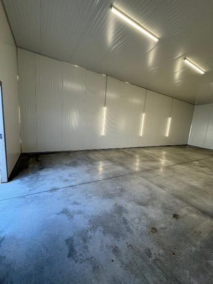 Inchiriez hala din panou sandwich 10 cm, tavan 10 cm, acopezis 4 cm.. - 4