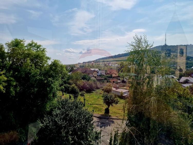 Apartament spațios cu balcon – P. Neamț - 19