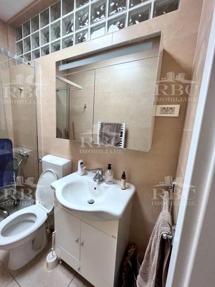 Spatiu birou pretabil si cabinet medical cu 2 parcari Semicentral - 5