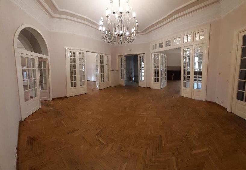 Bd.Dacia-imobil reprezentativ prin arhitectura si pozitie,SC 1488 mp,teren 758mp - 4