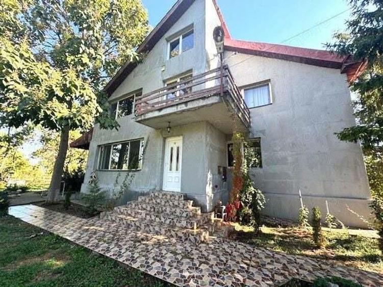 Casa S+P+1E+M pe un teren de 1430 mp in Coteana - 13