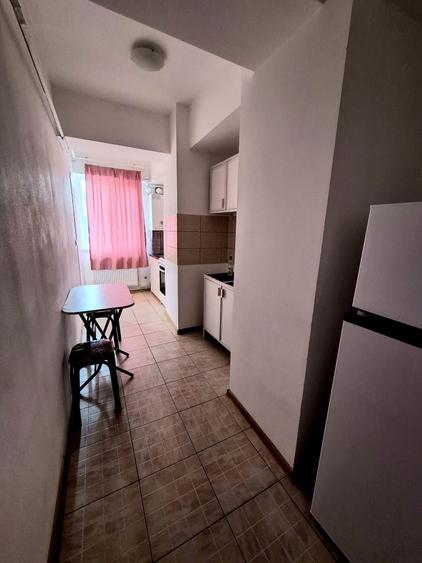 Garsoniera de inchiriat - 5