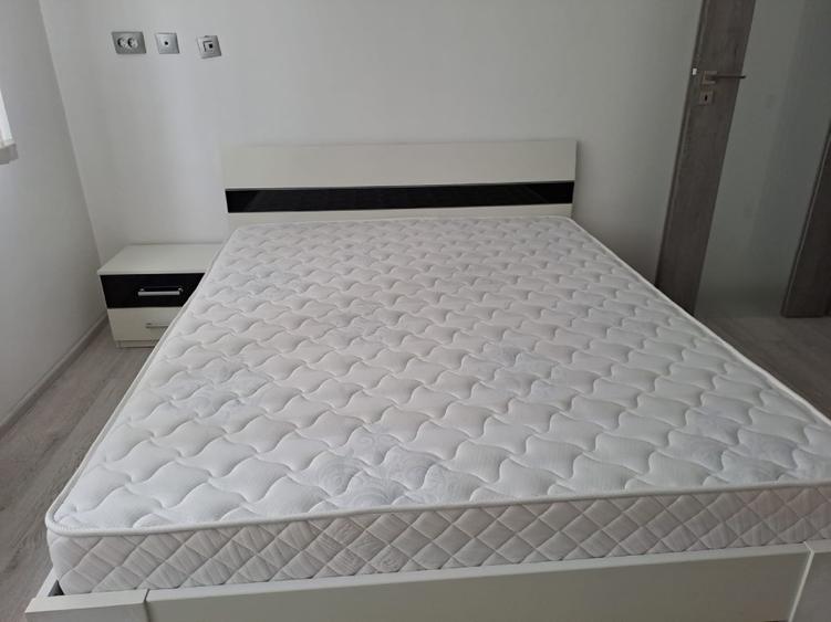 PROPRIETAR VÂND STUDIO 2 camere, decomandat, str.Cupolei - 6