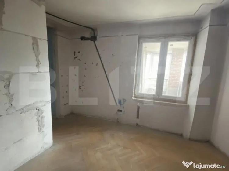 Apartament de vanzare - Semifinisat - Zona Centrala - 6