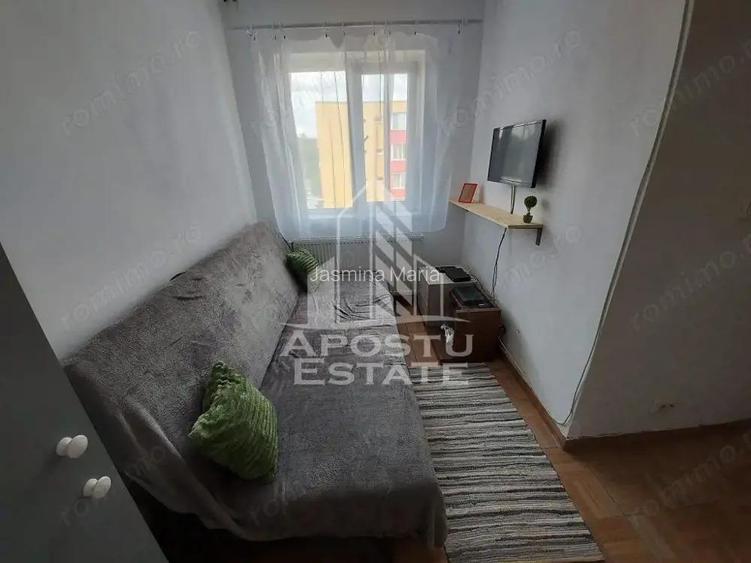 Garsoniera mobilata si utilata in UMT, bloc izolat, ideal invesitie