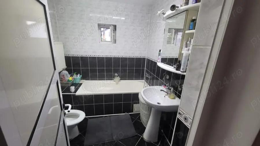 Casa de vanzare in Tuzla - 3