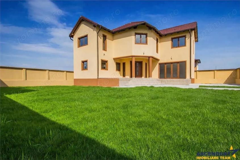 Vila eleganta, spatii generoase, conditii deosebite, Harman - 3