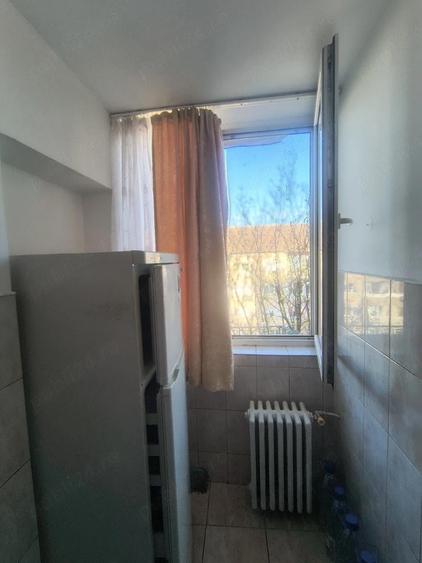 garsoniera de inchiriat blocul pensionarilor - 5