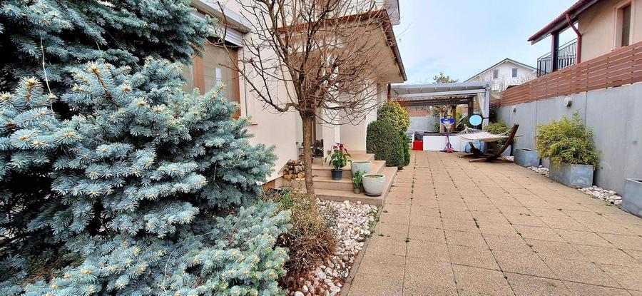 Casa eficienta energetic cu piscina in Giroc - 38