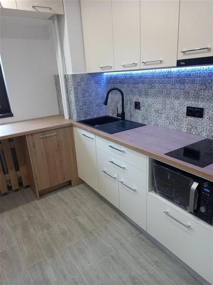 Vanzare apartament 4 camere | Unirii 	?n7?ni | 105mp utili | etaj 1|8 | vedere l - 6