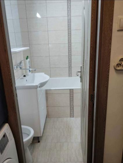 Inchiriez apartament 2 camere - 4