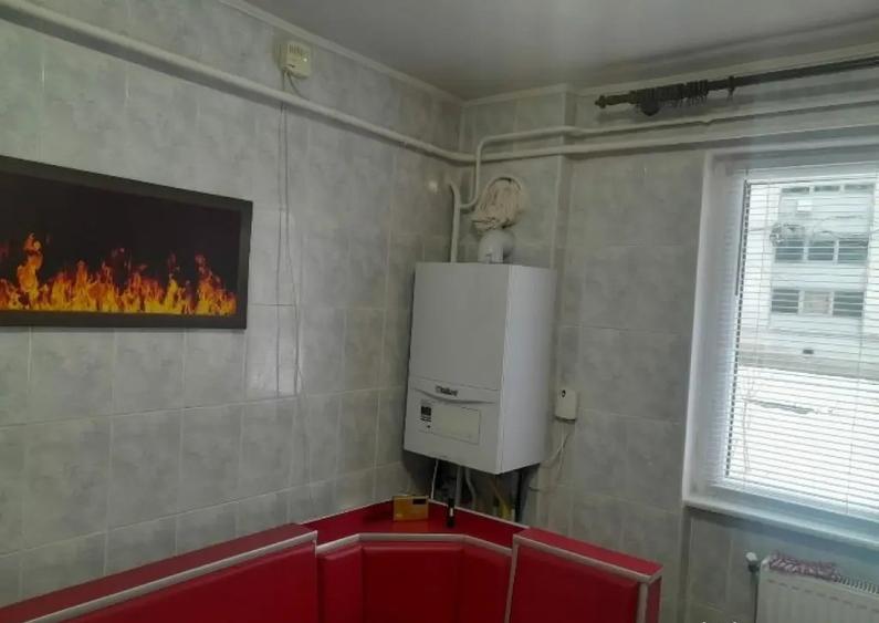 Apartament Cu 2 Camere Semidecomandate - Parter - Zona George Enescu - 2