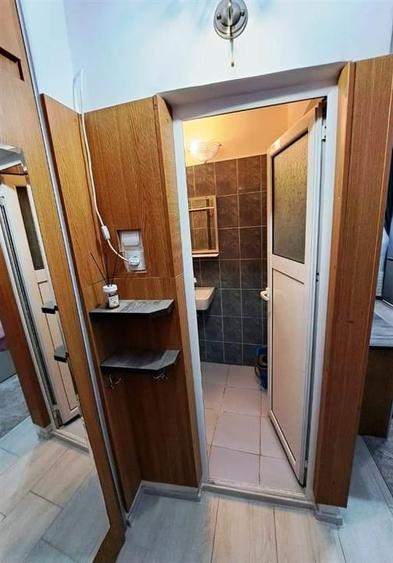 Garsoniera in Ploiesti, zona Democratiei - 6
