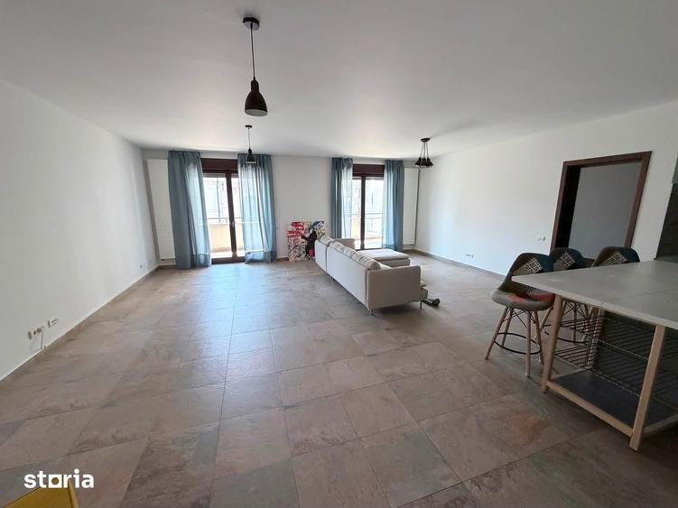 Apartament cu 2 camere în Romană