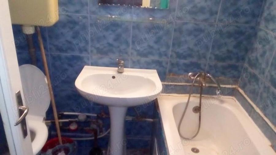 Ap 2 cam decomandat cu termoteca zona central Piata Romana - 2